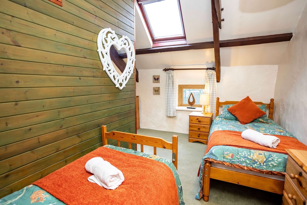 Hall House Estate - 4 Properties- St Florence