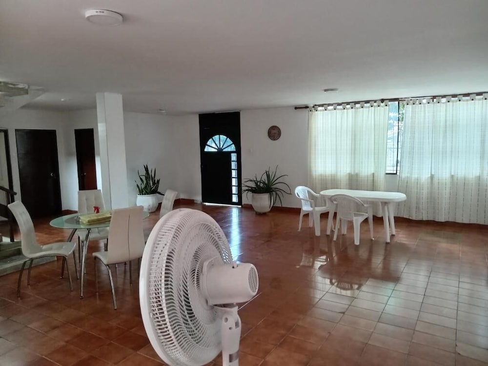 Linda Casa Vacacional Andy-Cali