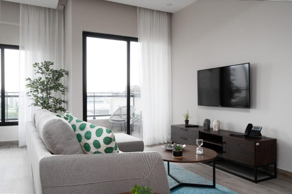 Breakfast Included - 2 Bedrooms - RL1 707