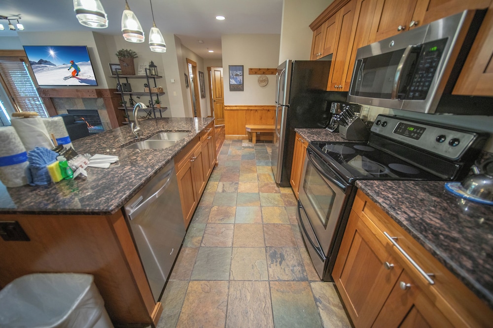 Summit County Vacations - Springs 8893 by SummitCove Vacation Lodging - Property Image 68