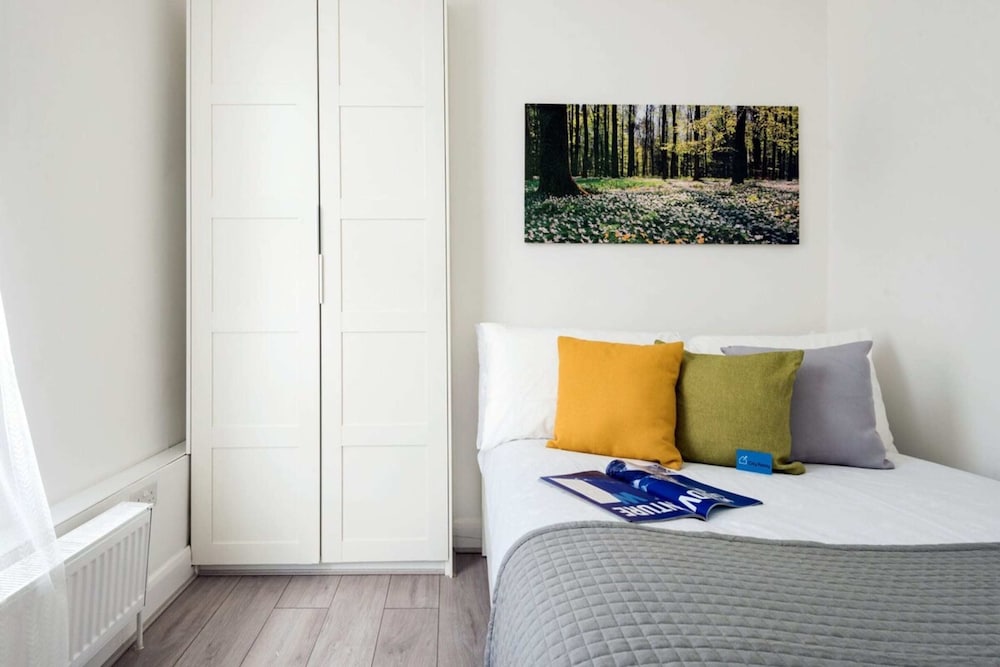 The Armadale Road Residence I
