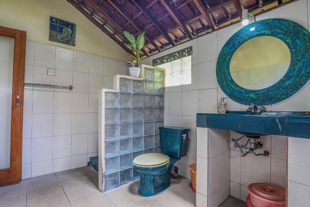 Sari Bamboo Bungalows