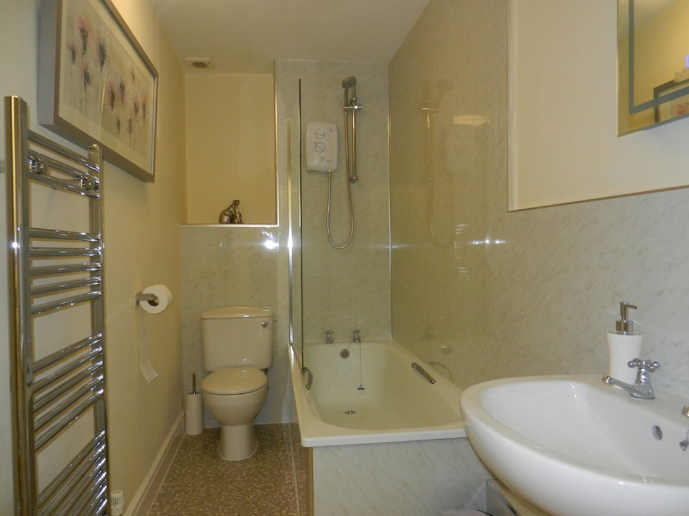 Brocks Guest House