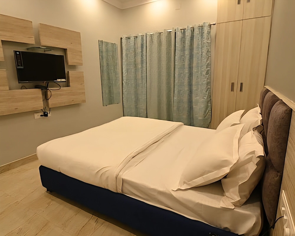 Hotel The Lake Castle Ranchi Jharkhand