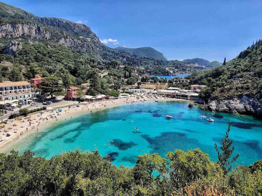 Mathraki Resort