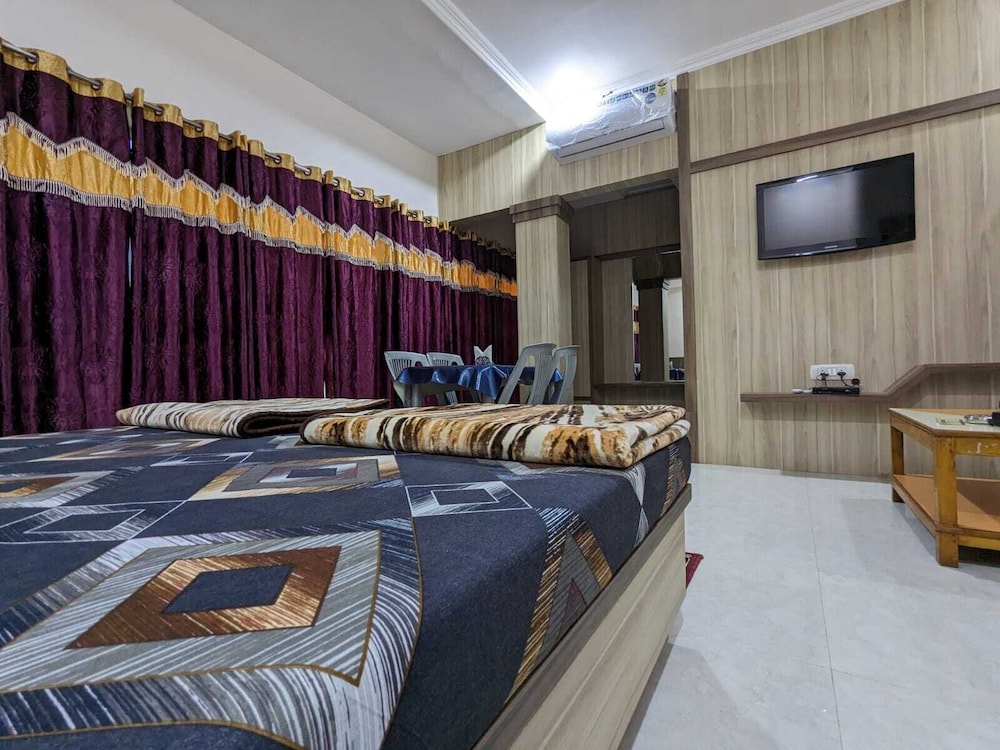 Hotel Shivneri