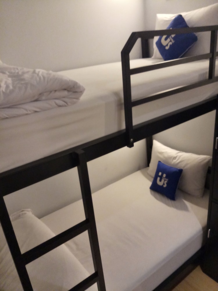 Us Hostel Samui