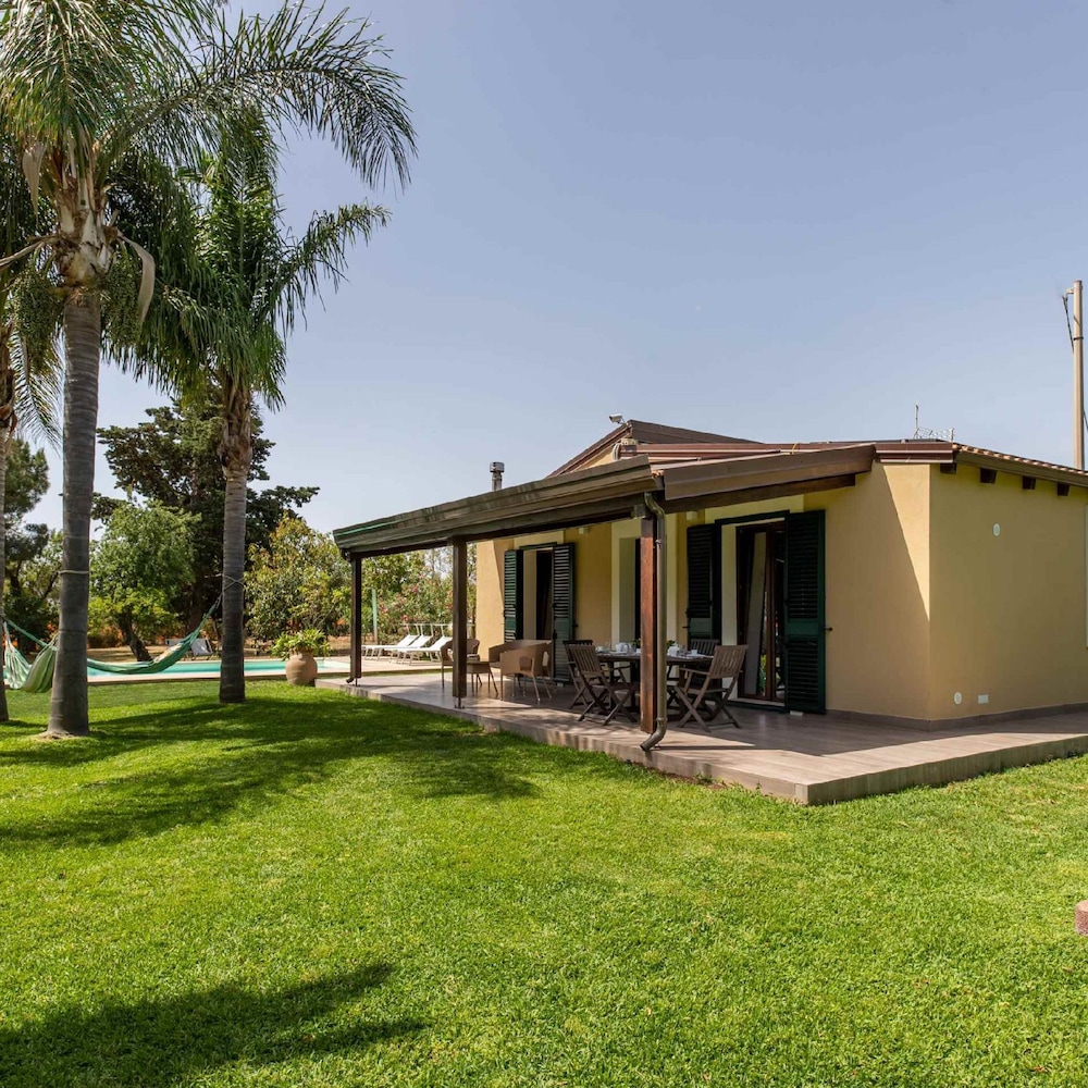 Giardino di Limoni Eco Friendly Villa view 2