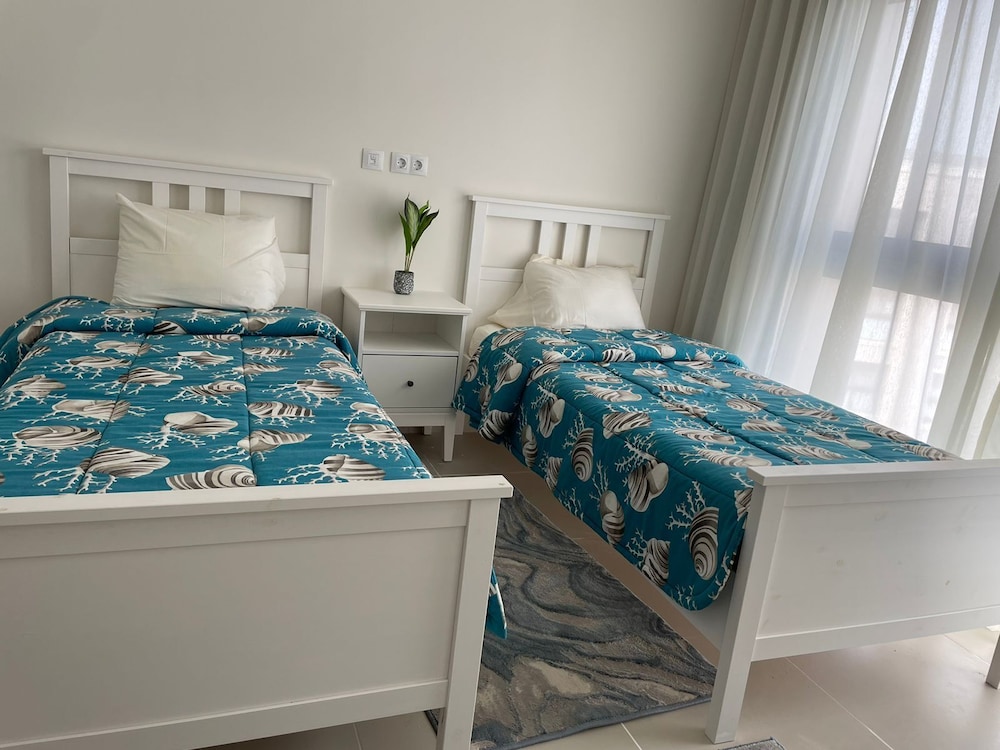 Marassi Marina 2 bedroom pool view 403 view 5