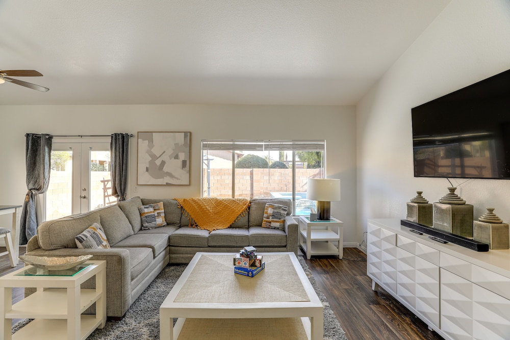 Spacious Las Vegas Home w/ Private Pool + Hot Tub