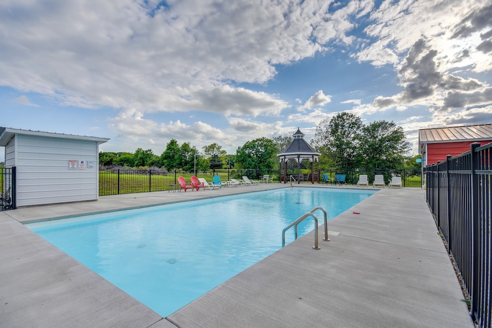 Pool & Fishing Access: Apt Near Mark Twain Lake