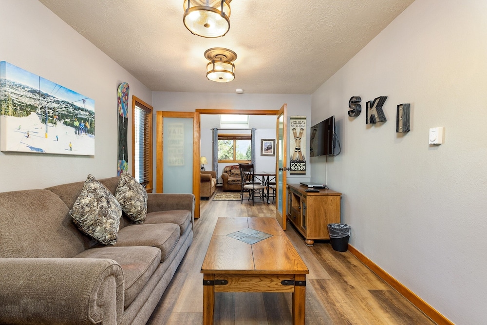 The Pines - Keystone Ski Resort CO Vacation Lodging