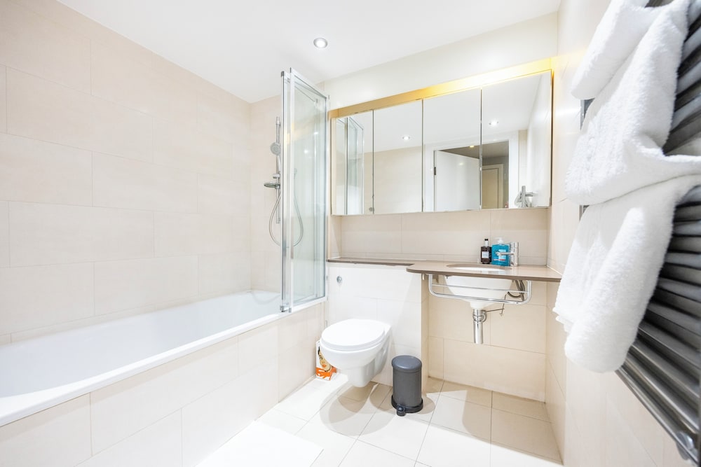 Chizzy Superior One Bed Apartment