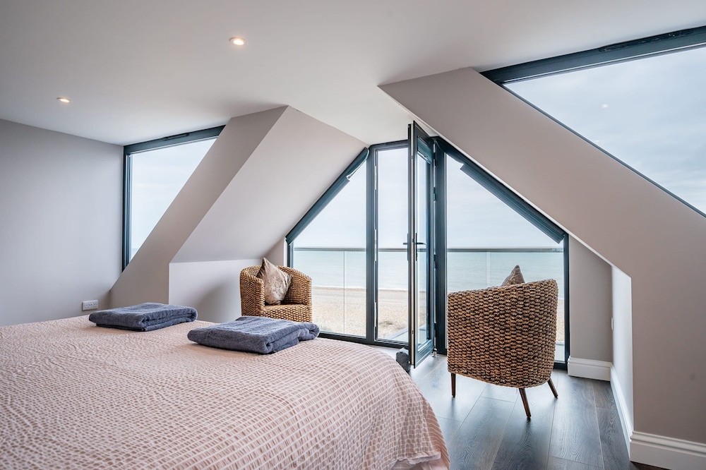 Beach View Breeze