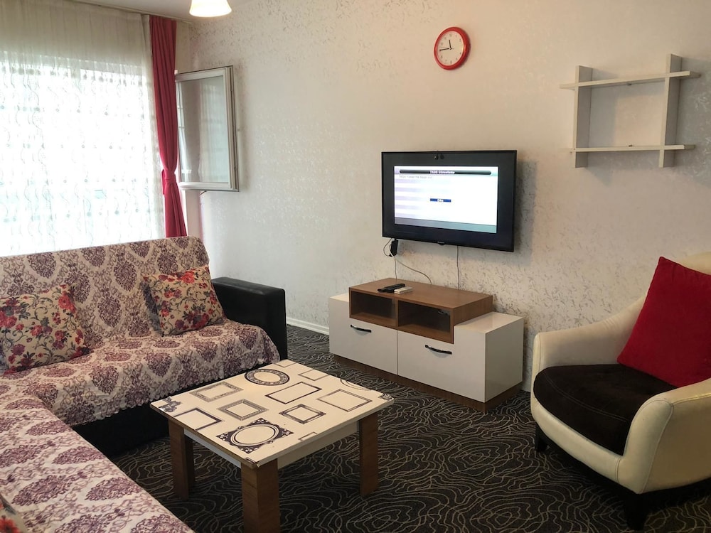 Gunes Suites