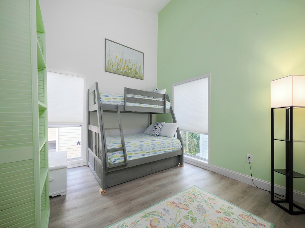 Quail Hollow B3-1TH by Distinctive Beach Rentals
