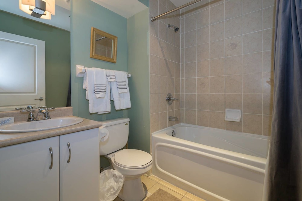 Yorkville Fantasy Yonge & Bloor 2BR 2BT