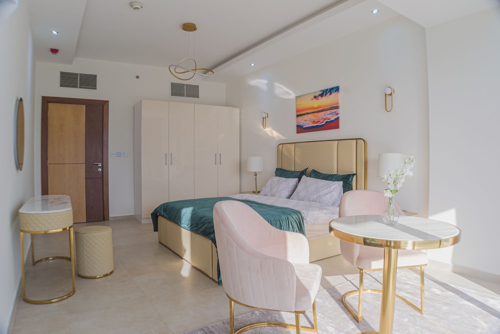 Vendôme Apartment Lusail view 4