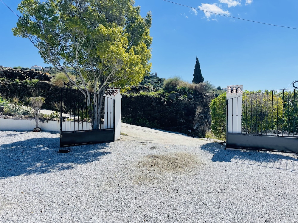 Cortijo Mira con Piscina Privada by At Home Costa