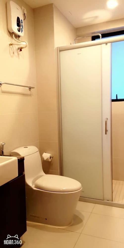 Favoured Seaview Suite