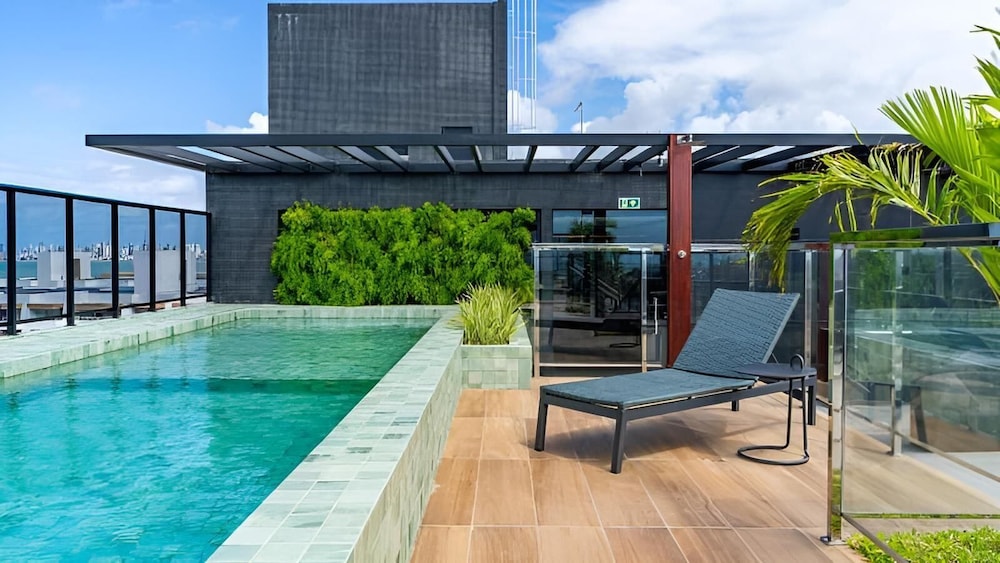 Emunah Suites Ponta de Campina