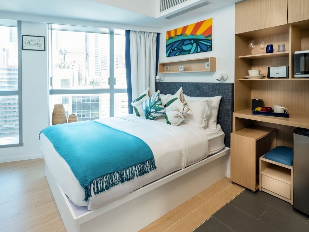 CHI Residences 138