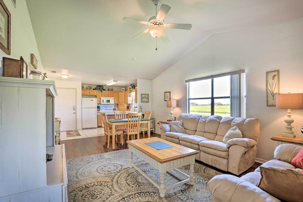 Sebring Vacations - Sebring Villa w/ Screened Porch  Pool Access! - Property Image 1