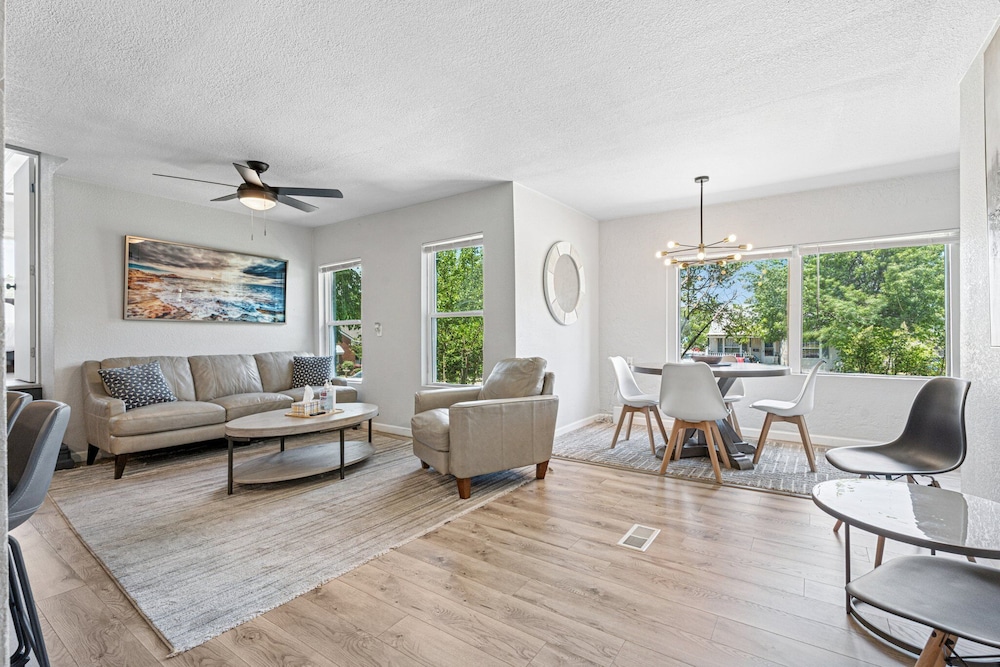 OKC 6BR Pet-friendly Near Penn Square 60