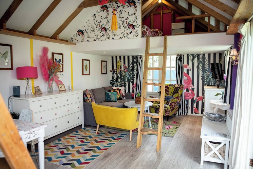 Tiny House in Wonderland