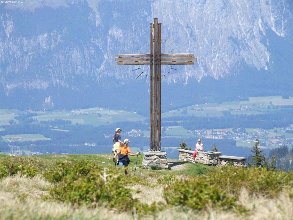 Photo 34