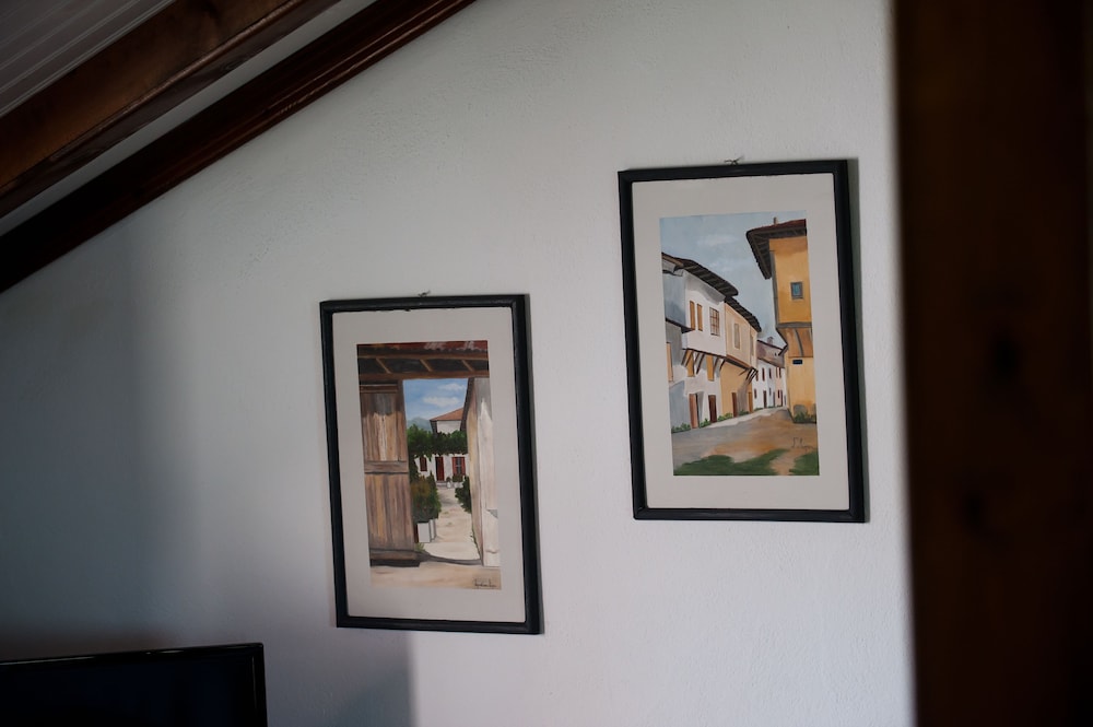 Kamares House Apartments & Studios