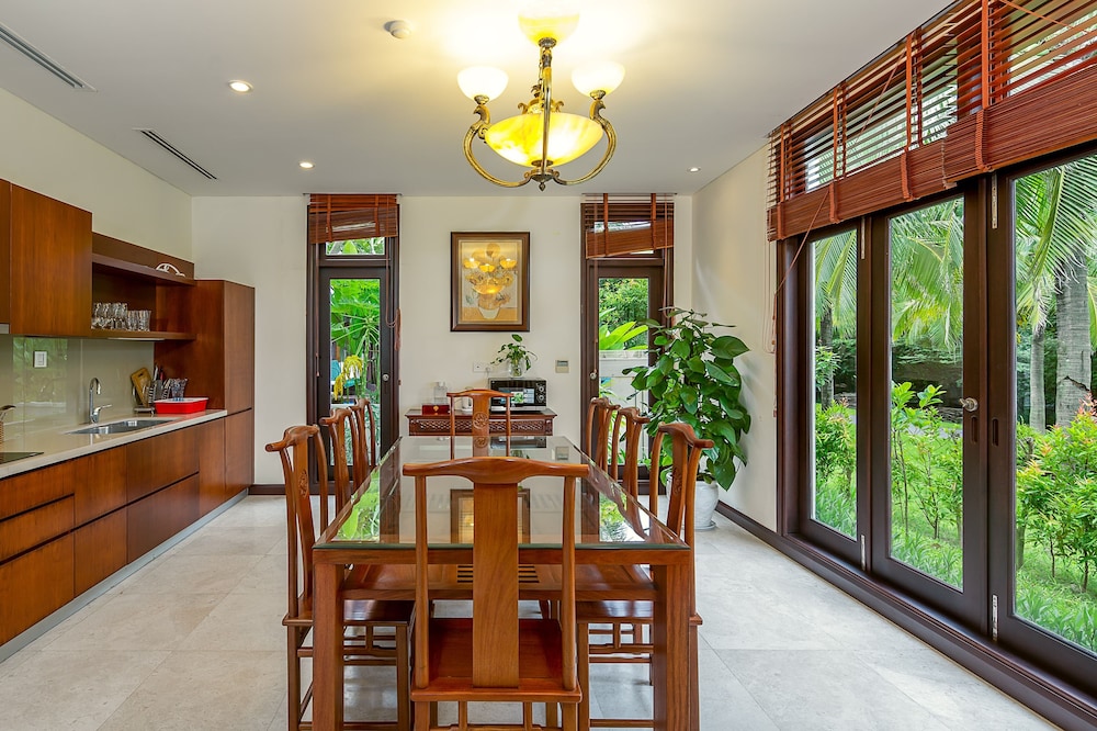 Tropical Villas Beach Danang