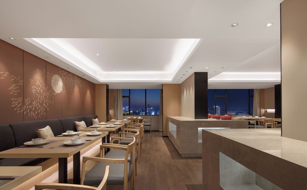 PuJing Hotel