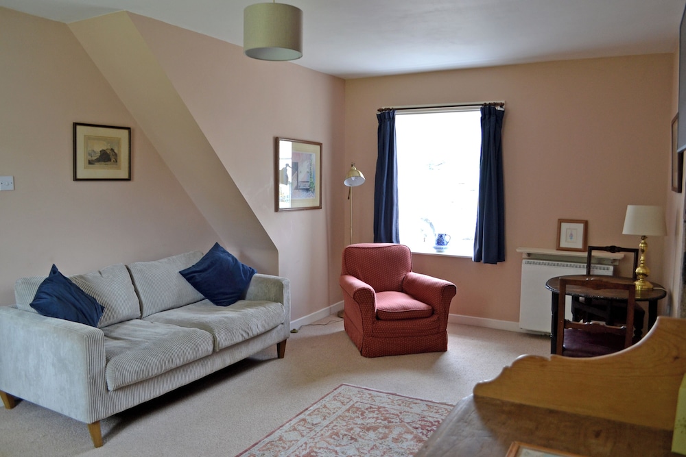 Cardross Estate Holiday Cottages