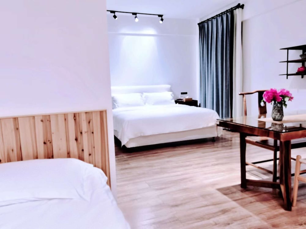 XiangLu YiMo Valley Retreat Guesthouse