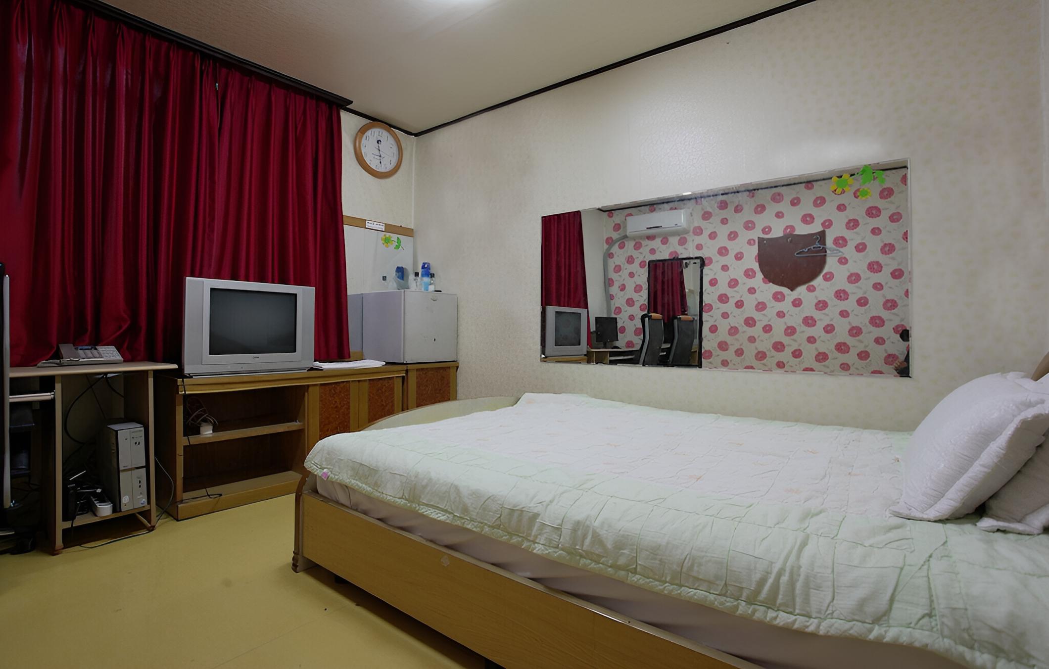 Seosan Chowon Park view 2