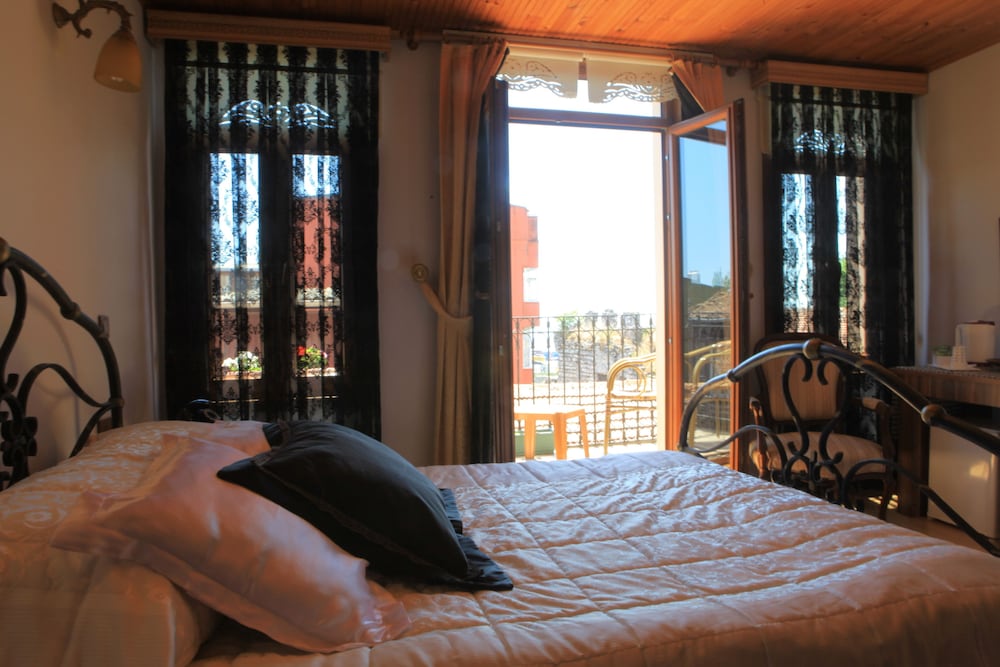 Tom Square Butik Otel - Image 31