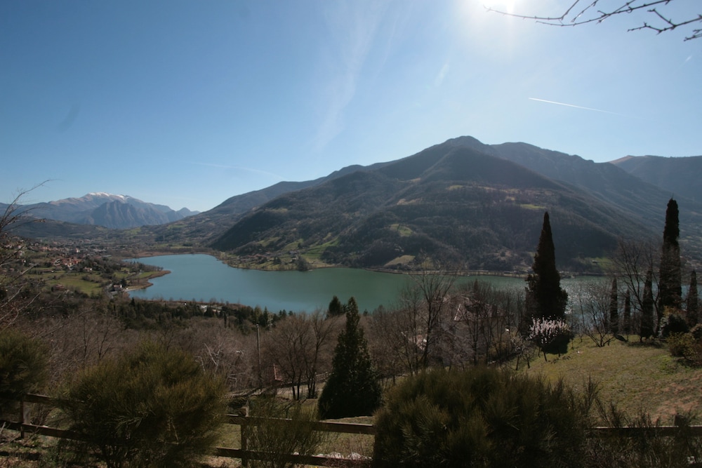 Il Lago Racconta