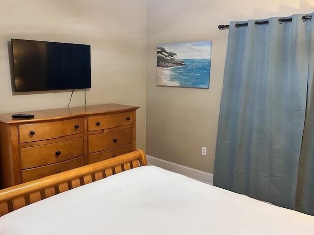 Majestic Beach Towers 2-1608