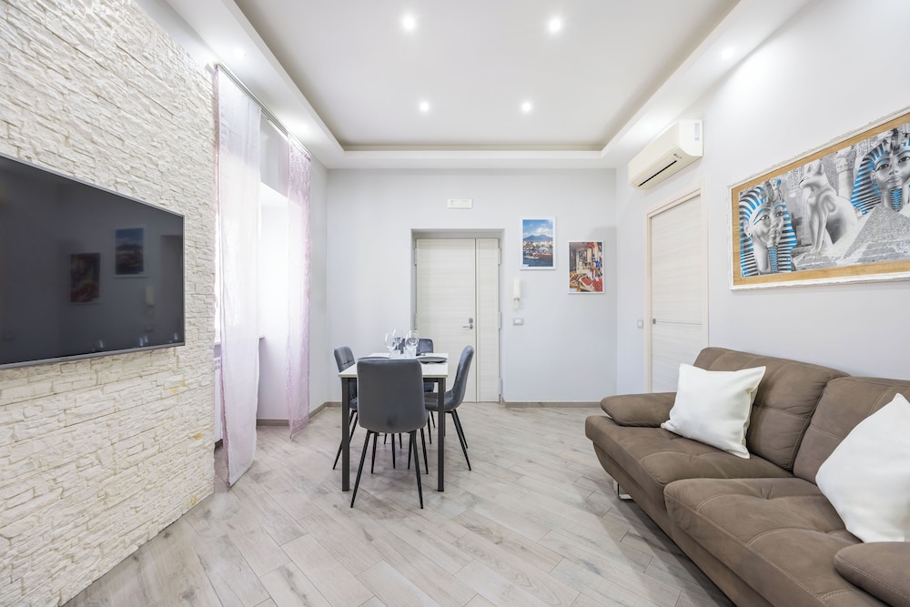 Orto Botanico Family Flat