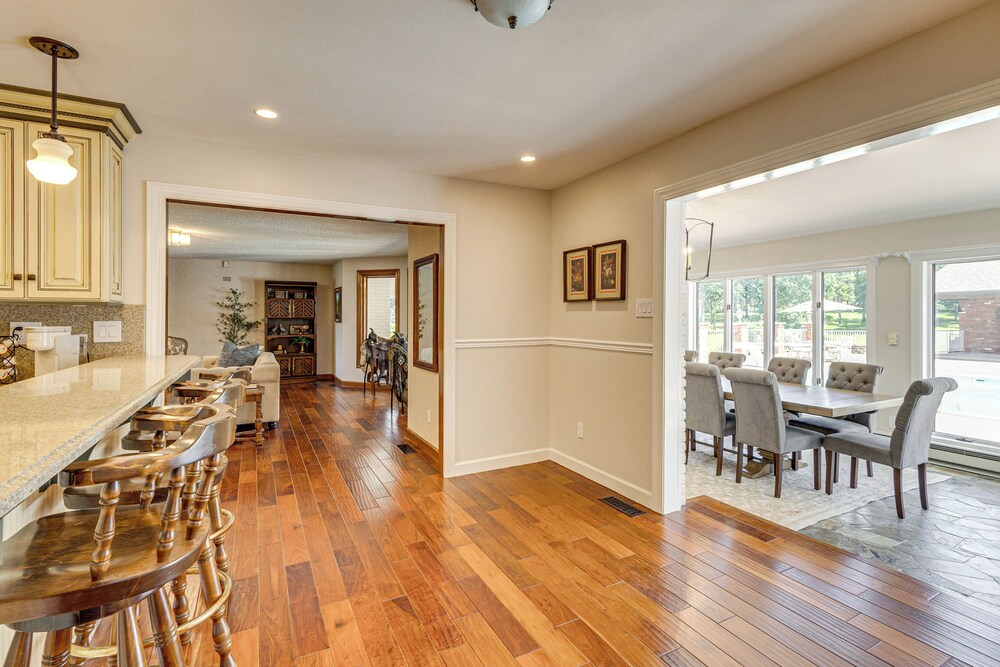 Pool, Lake & Patio: Sweeping De Soto Estate