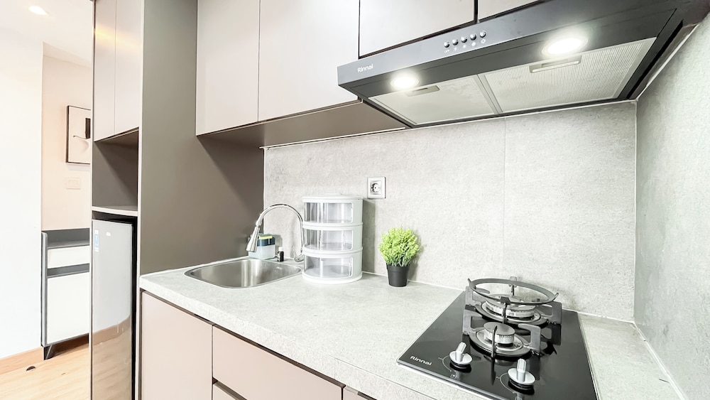 Modern Contemporary 1Br At Tokyo Riverside Pik 2 Apartment