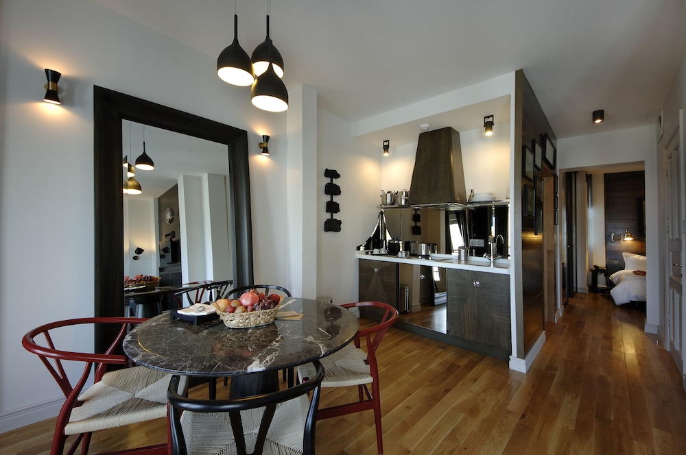 Urban Suites İstanbul - Image 21