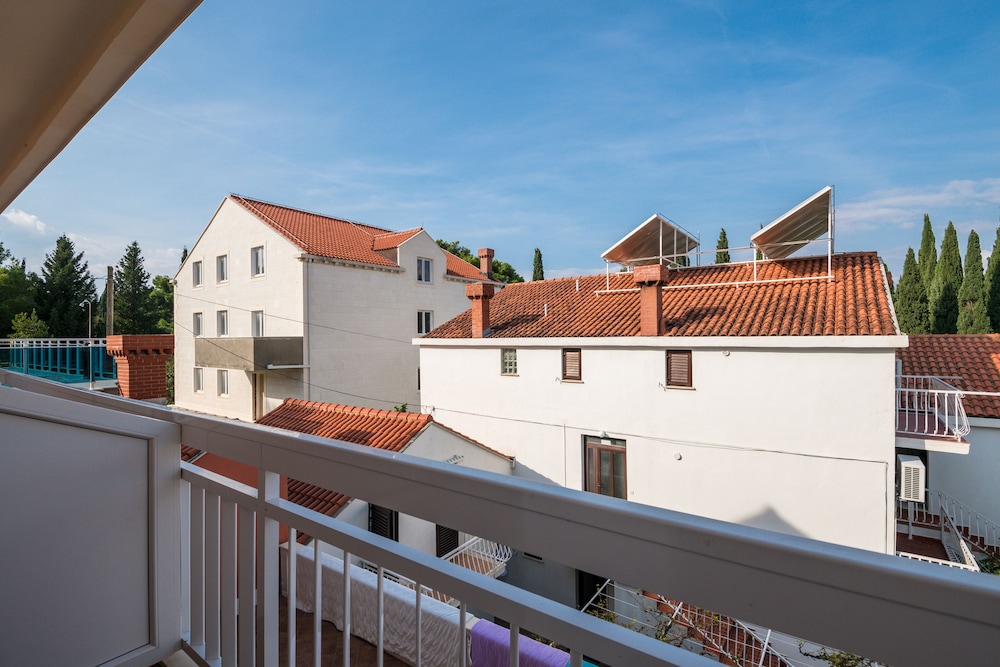 Villa Voinic 3