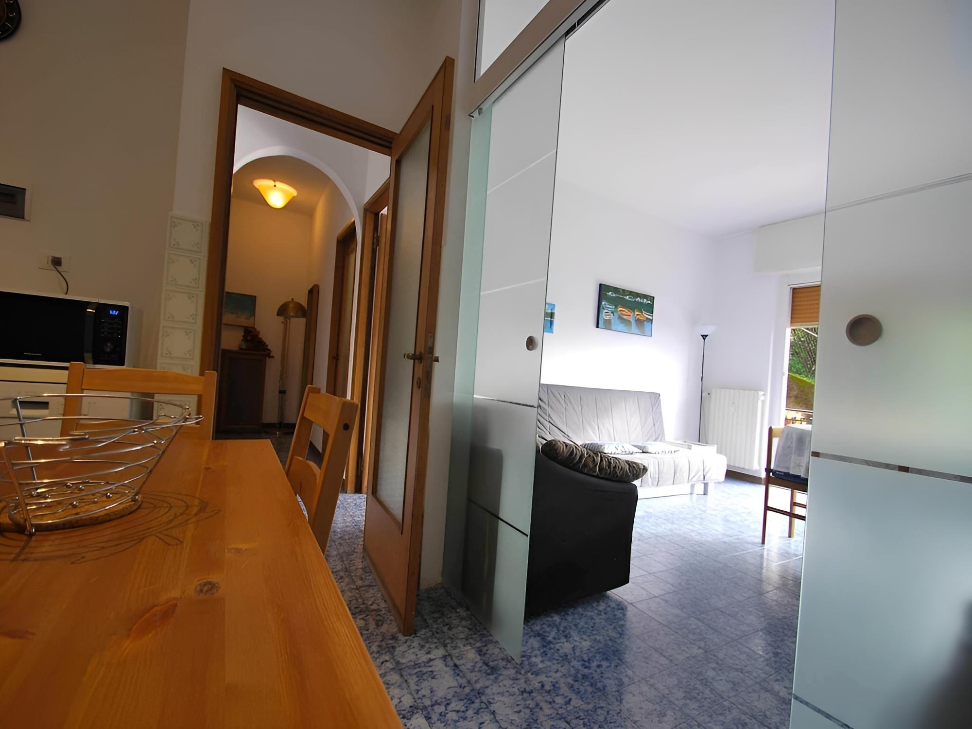Mandorlo view 3