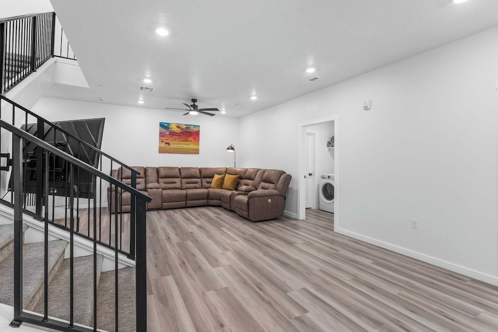 Sunset Ridge - Private Hot Tub Resort Amenities