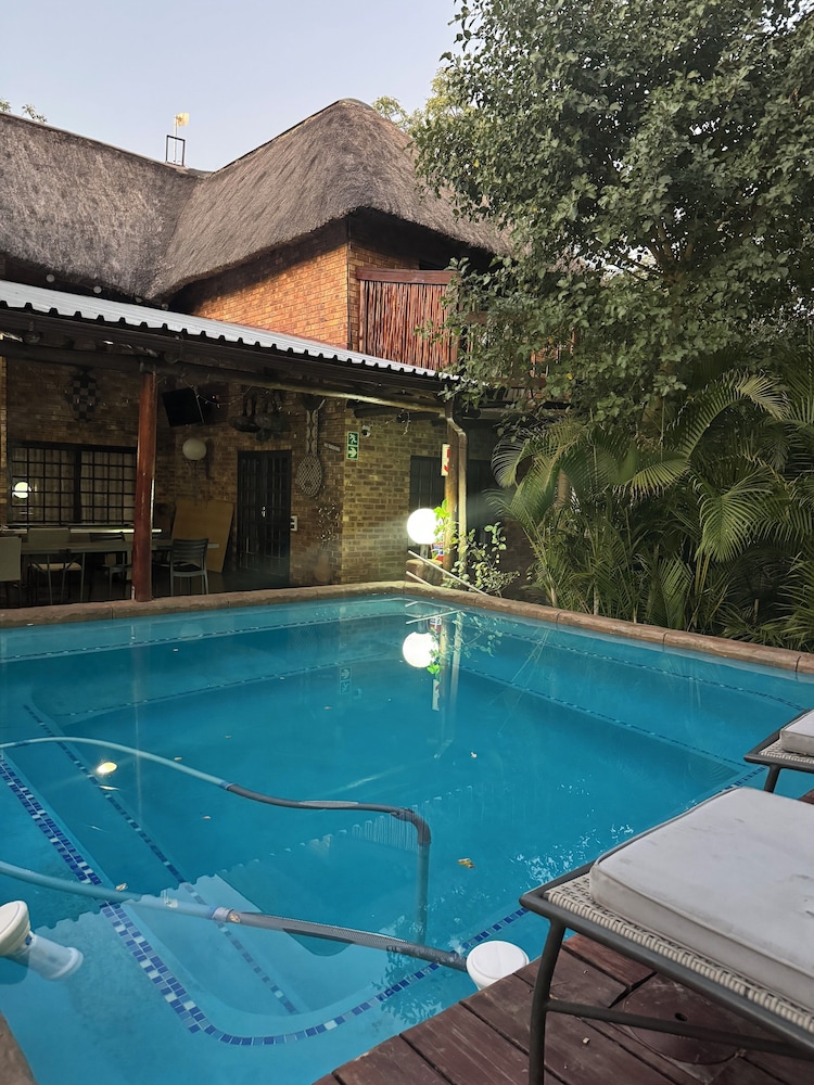 Pan African Safari Lodge