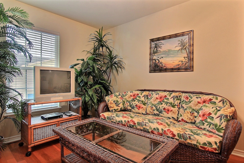 Maria s Beach Getaway GSC1
