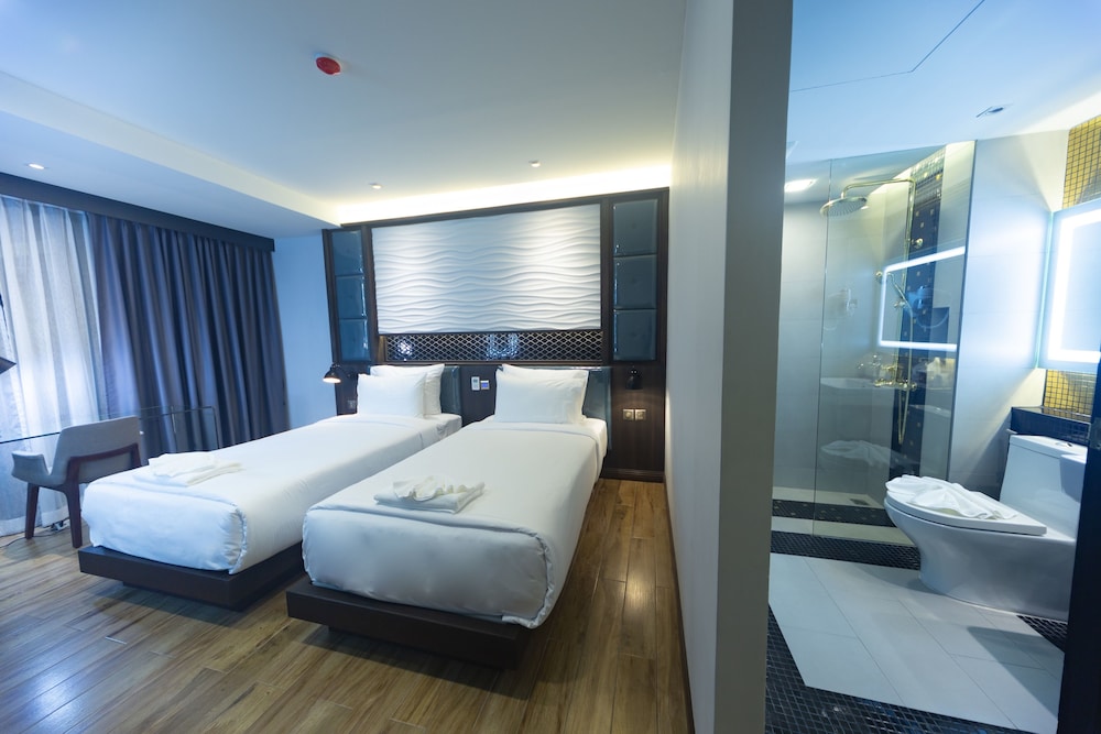 Holatel Hotel Phitsanulok