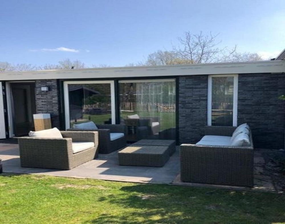 Furnished Bungalow Near Beach